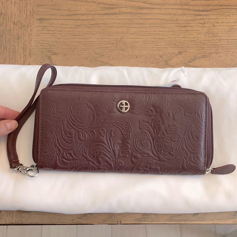Giani Bernini Embossed Wristlet Wallet in Burgundy